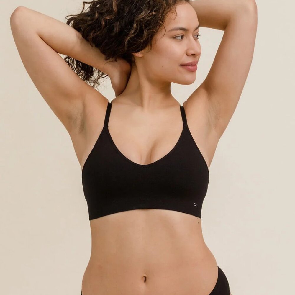 Branwyn Essential Bralette | S | Black | NWT
